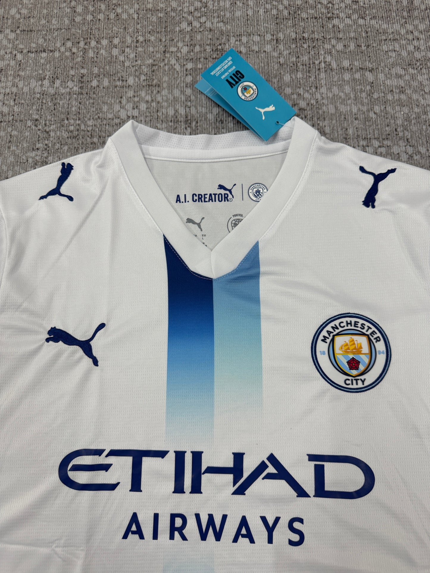 Manchester City - 26/27 Away