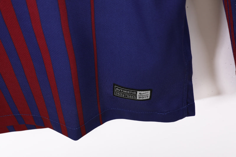 Long sleeves: Barcelona home 3B for the 2017/18 season #5
