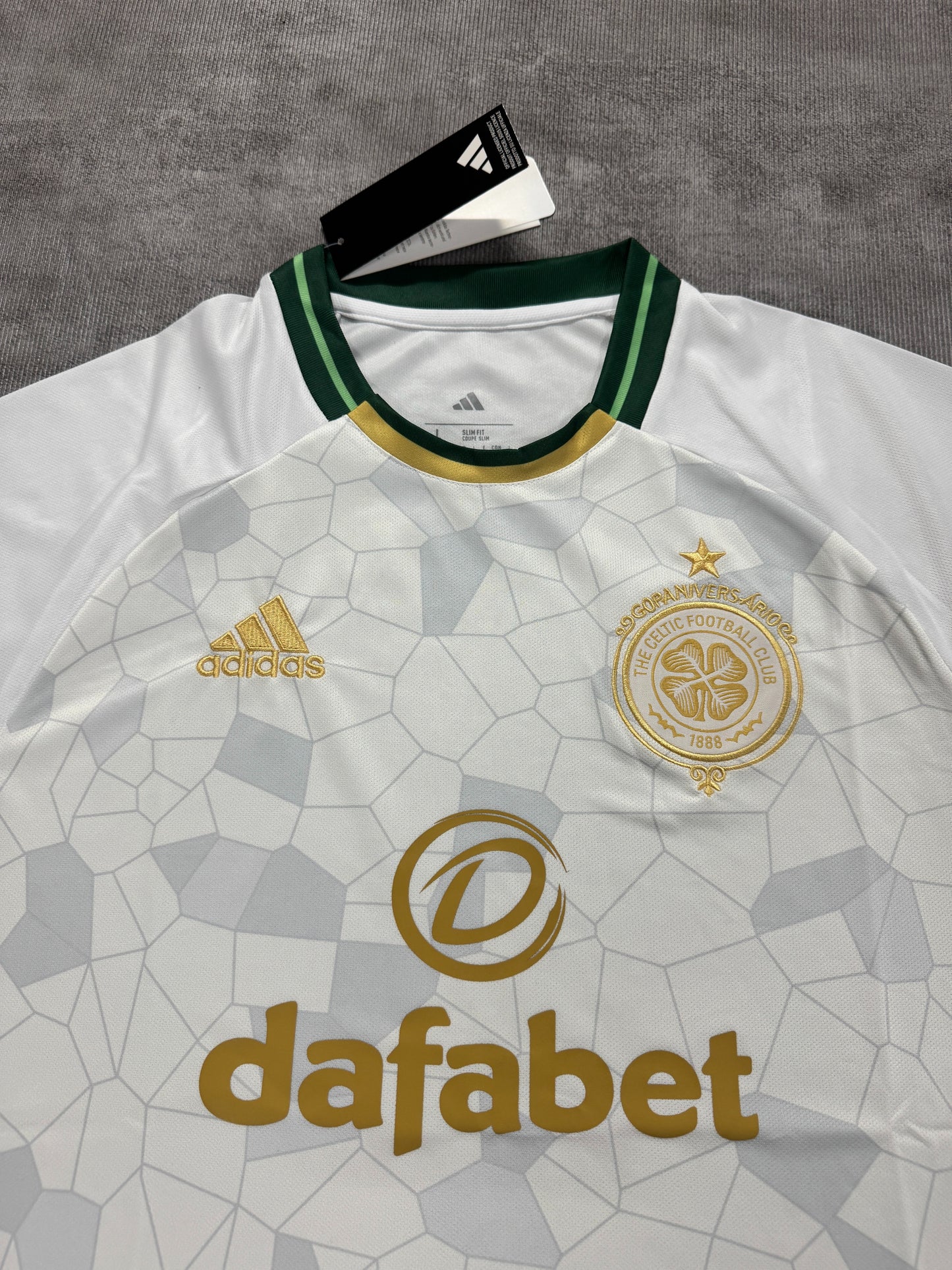 Celtic - 26/27 60th Anniversary Edition