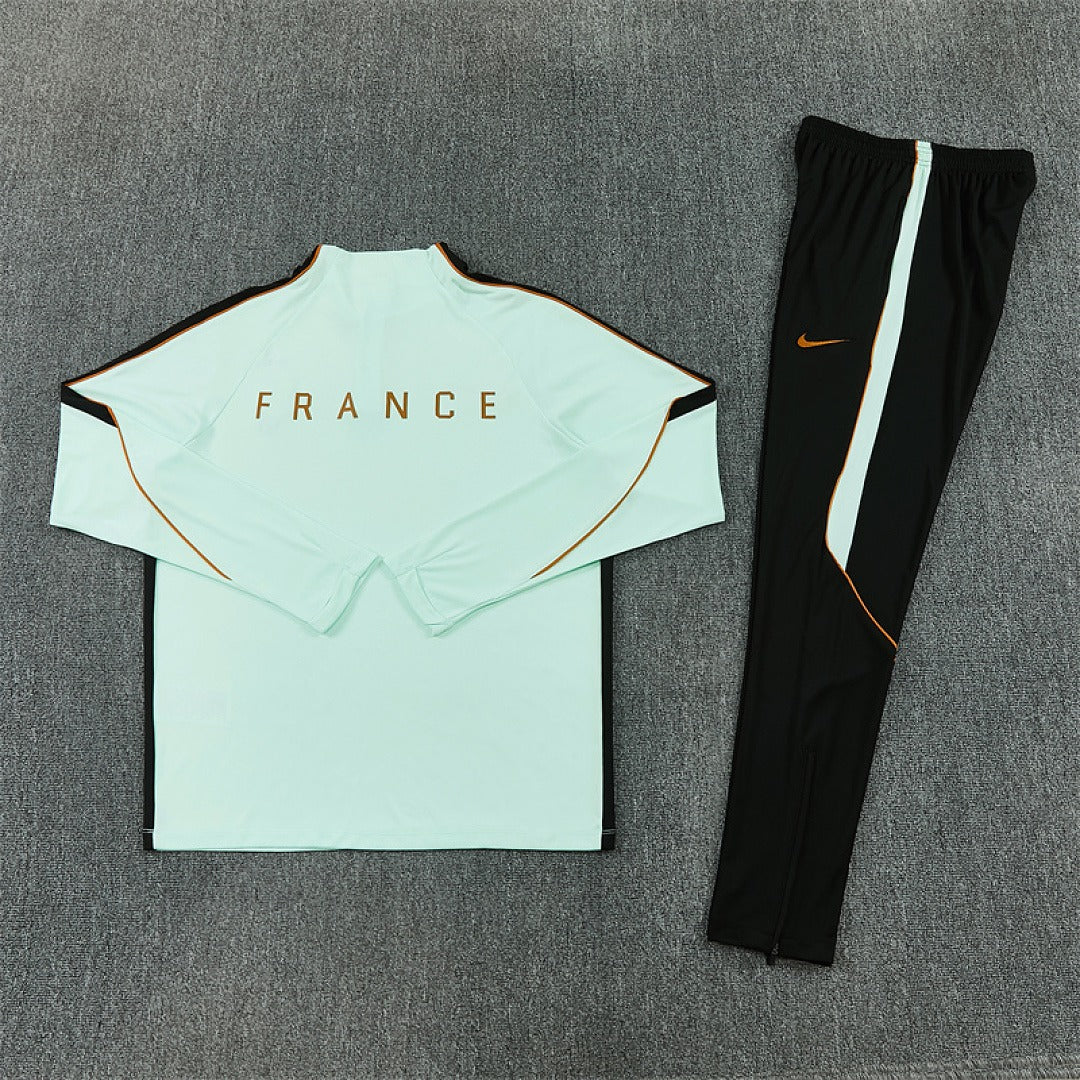 France - 26/27 Tracksuit