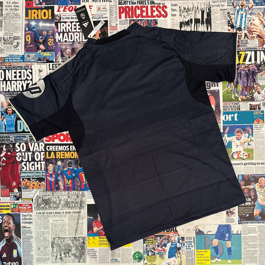 Real Madrid - 25/26 Away