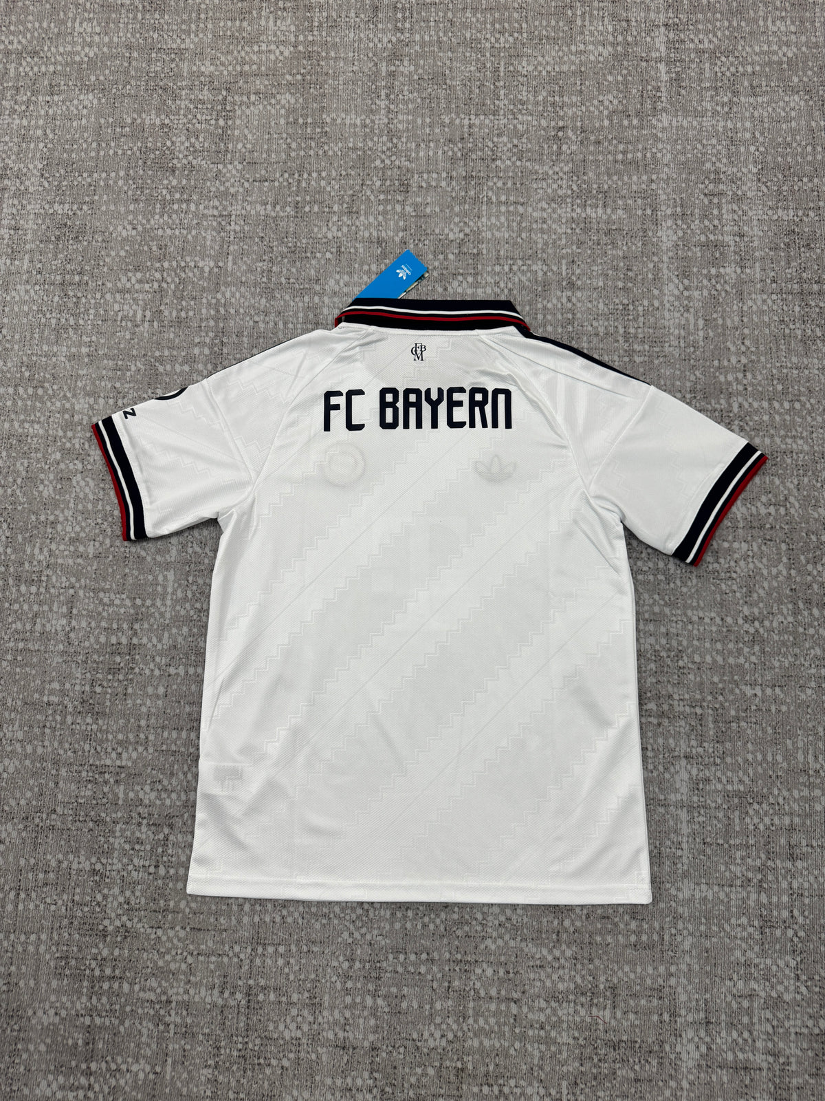 Bayern Munich - 26/27 Away