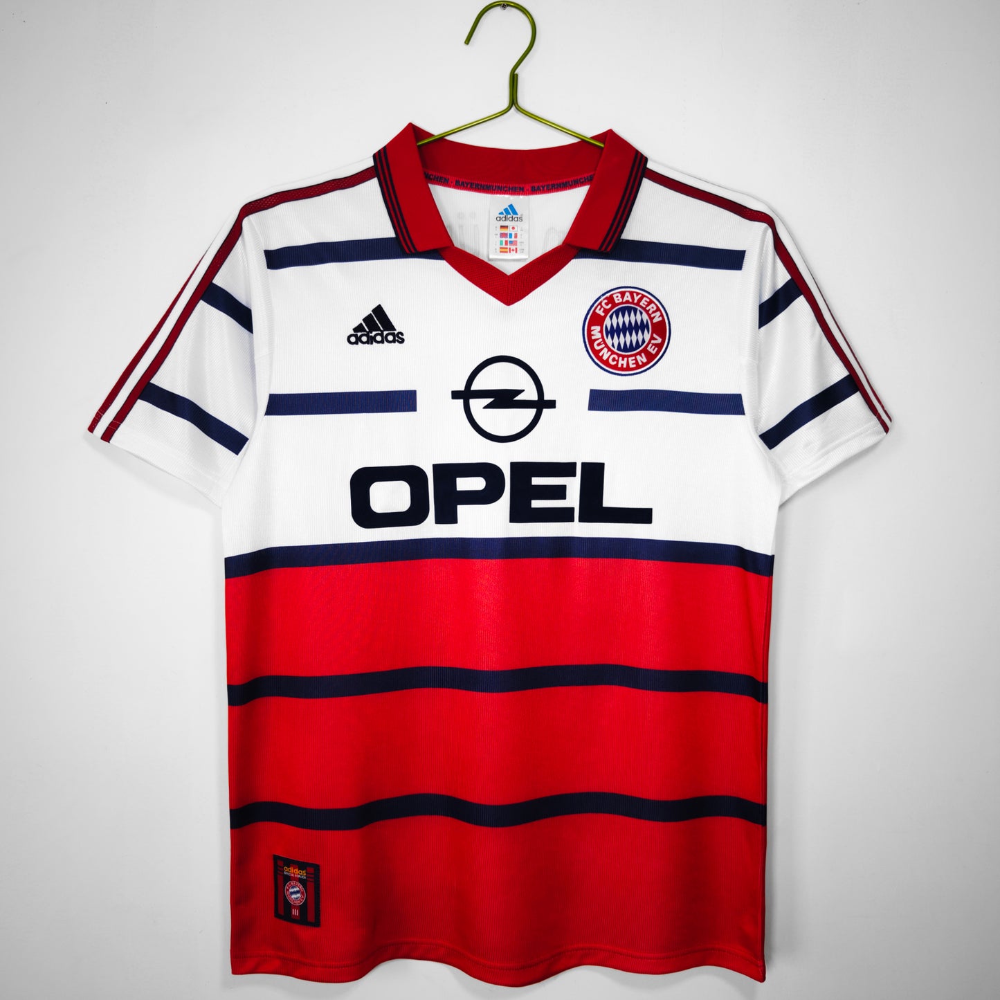 Bayern Munich - 1990/2000 Away