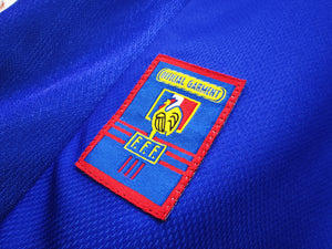 France - 1998 Home