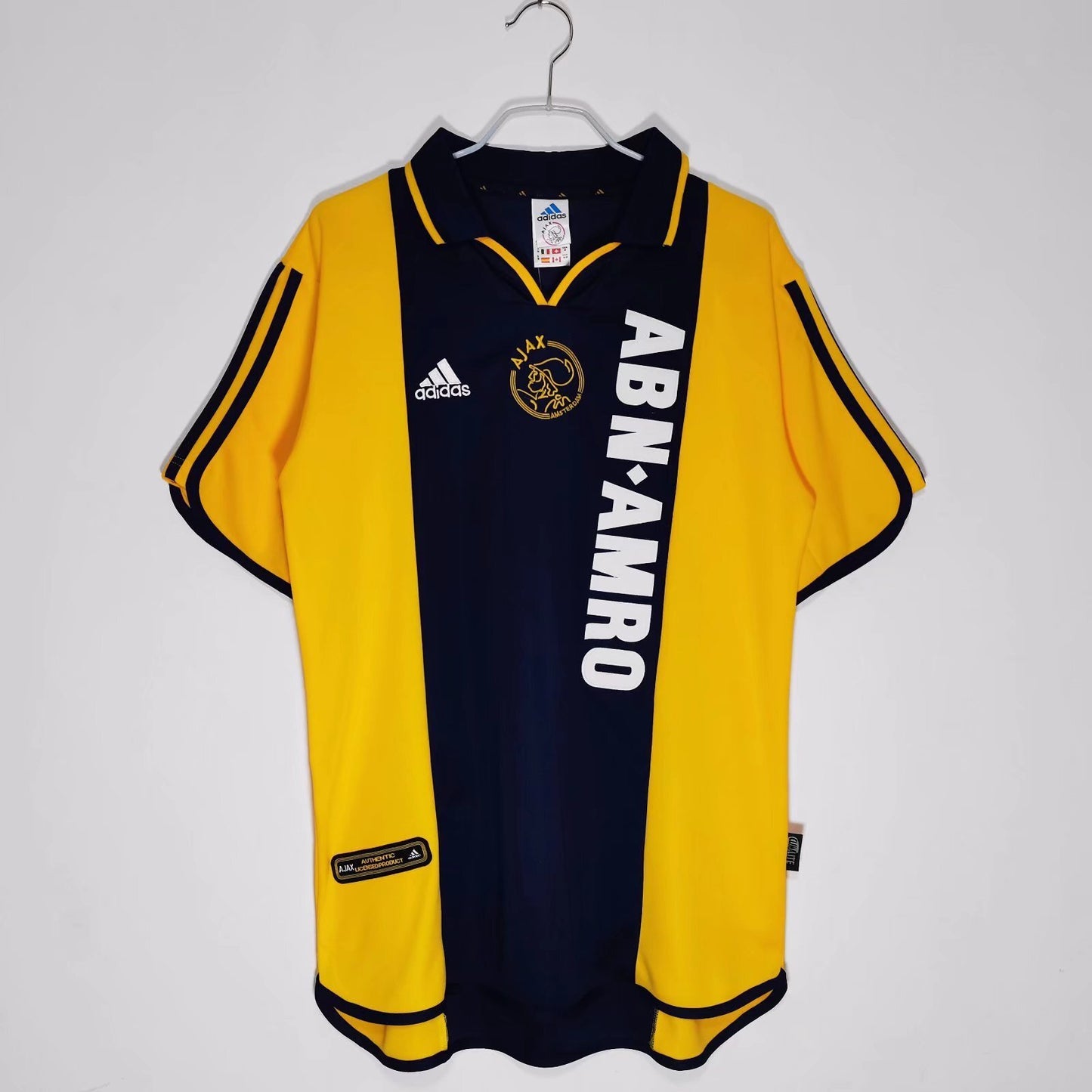Ajax - 2000/2001 Away
