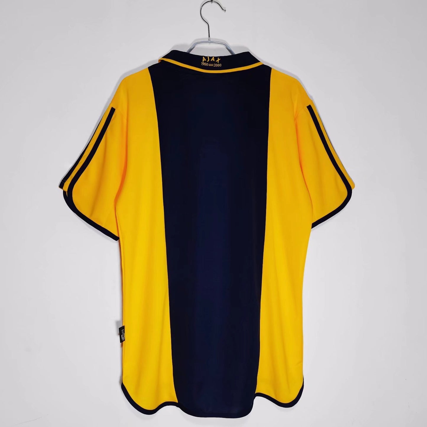 Ajax - 2000/2001 Away