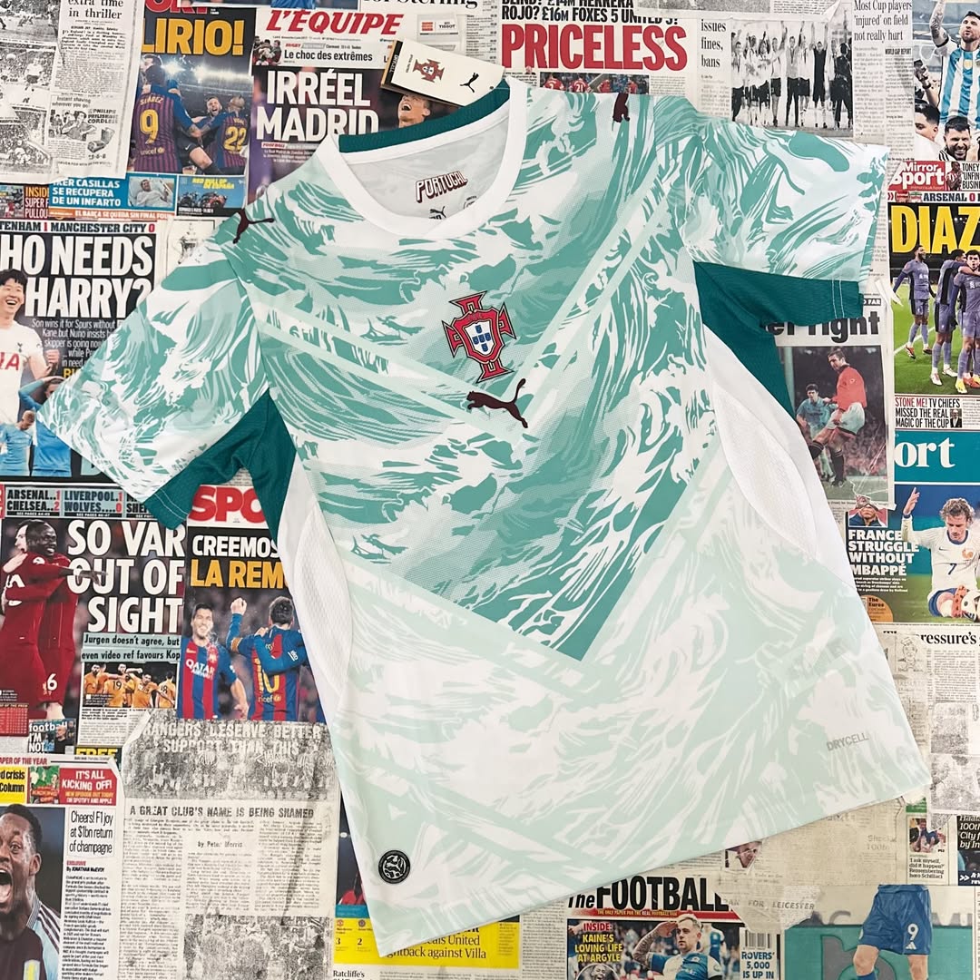 Portugal - 26/27 Away