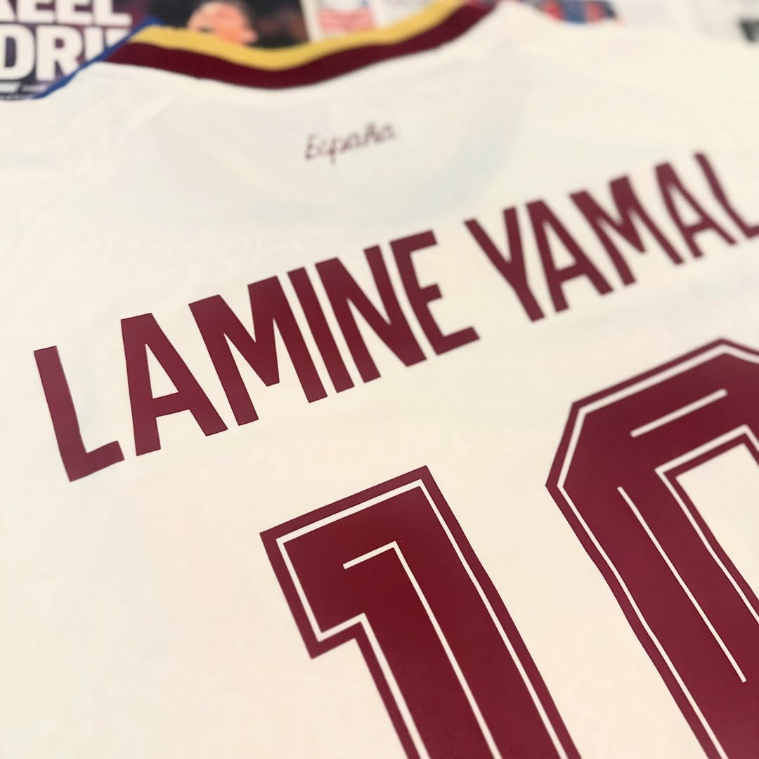 Spain - 26/27 Away - Lamine Yamal