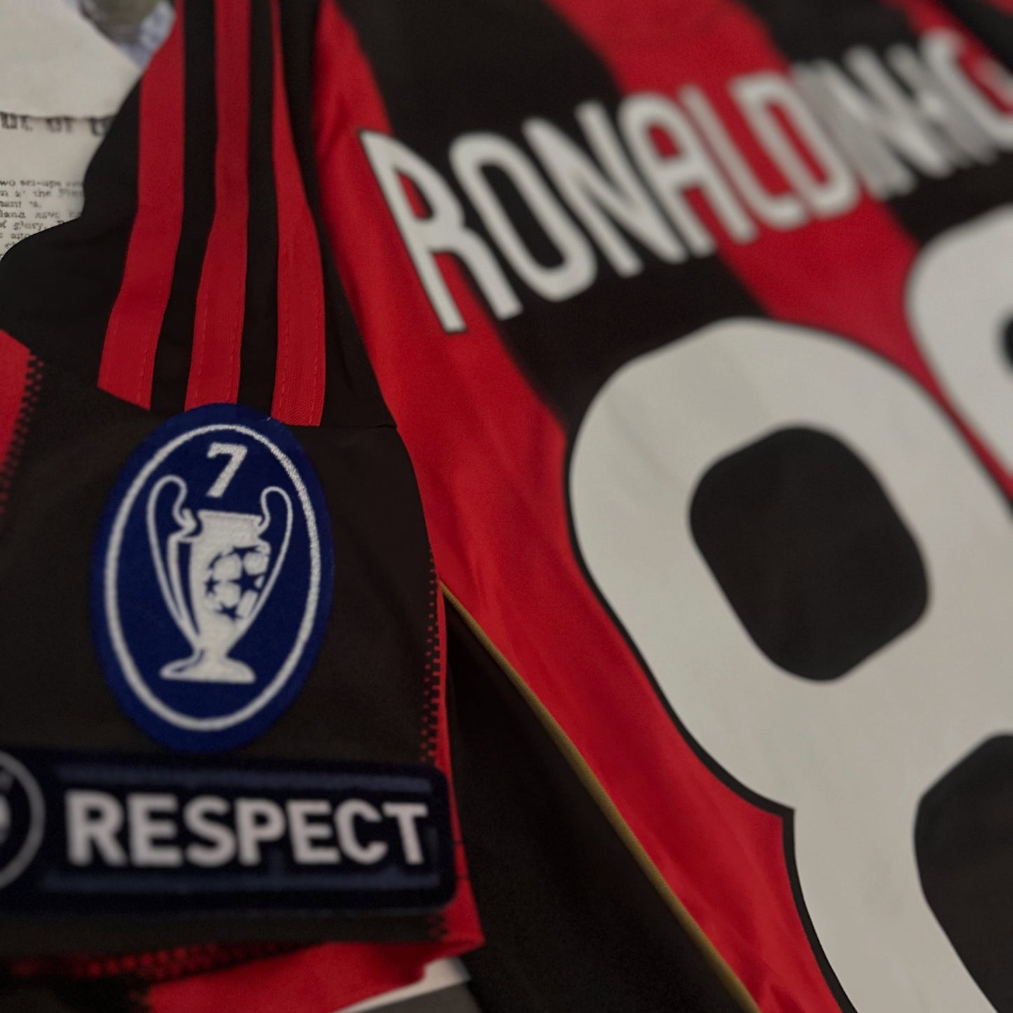 AC Milan - 10/11 Home - Ronaldinho