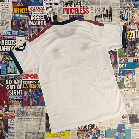 Real Madrid - 26/27 Home
