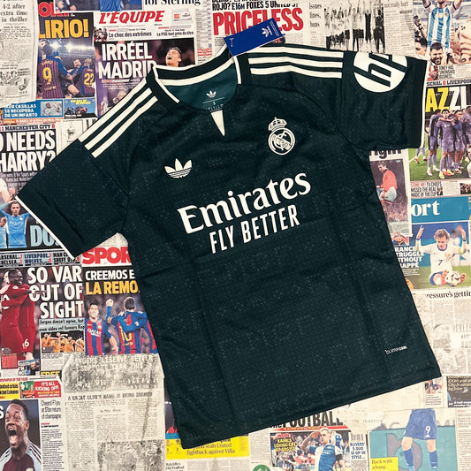 Real Madrid - 26/27 Away