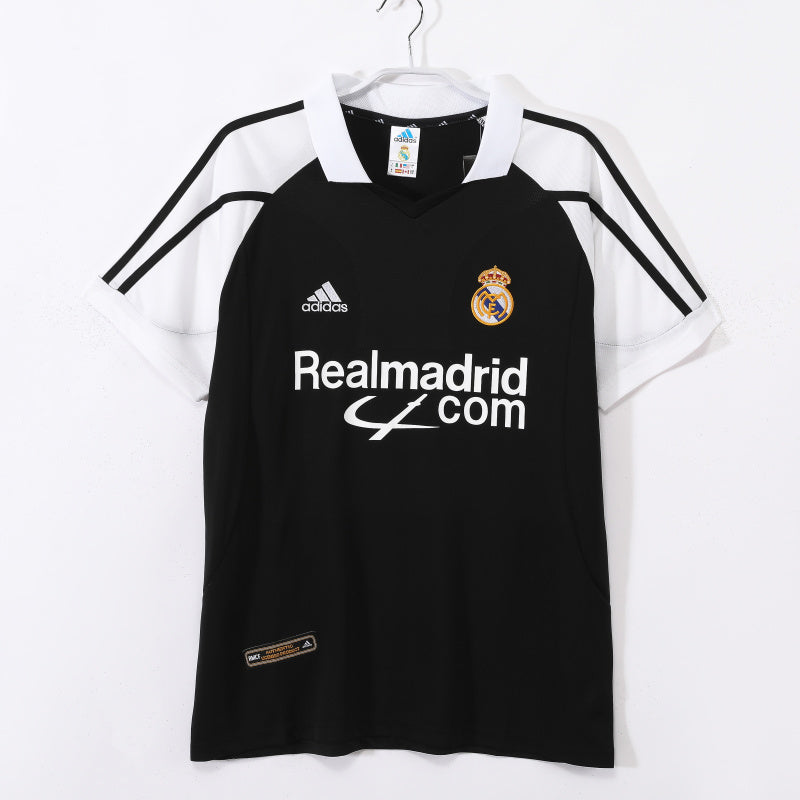 2001/02 Real Madrid Away Vintage 8A #11