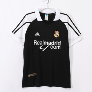 2001/02 Real Madrid Away Vintage 8A #11