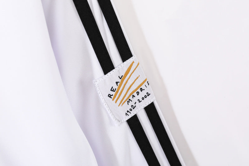 Long sleeves: Real Madrid home vintage 3B 2002/03 #5