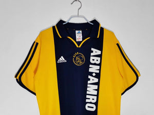 2000/01 Ajax Away 8A #11