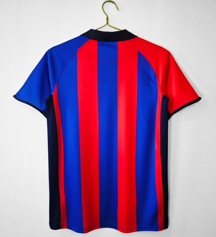 2001/02 Barcelona Home Stadium Vintage 8A #7