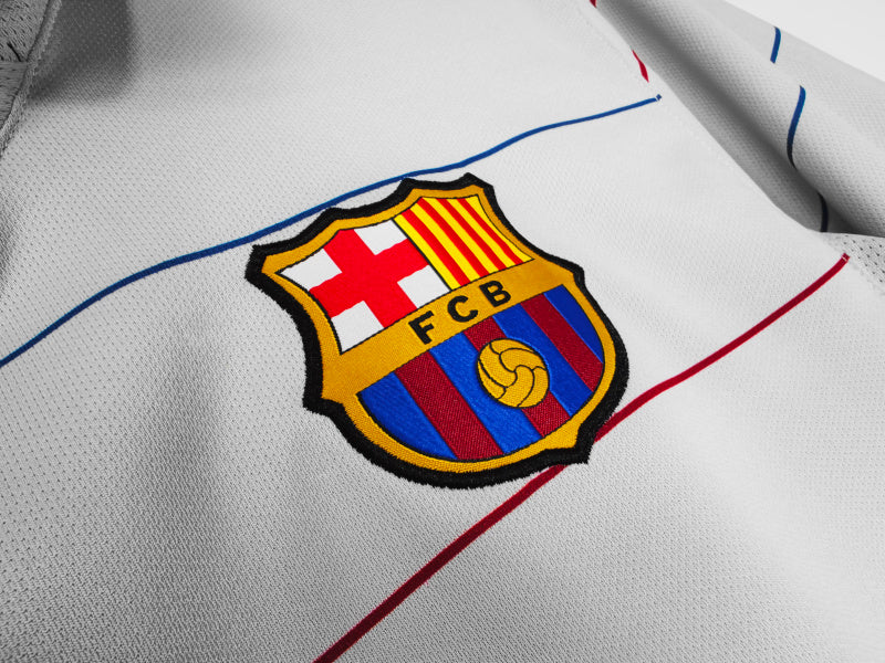 2003/04 Barcelona Away 8A #4