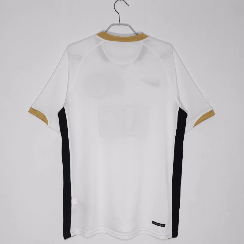 2006/07 Man Utd Away 8A #11