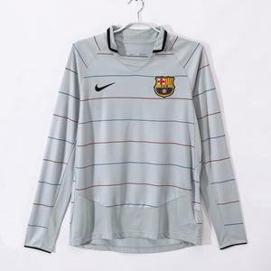 Long sleeves: Barcelona away 3B in 2003/04 #7