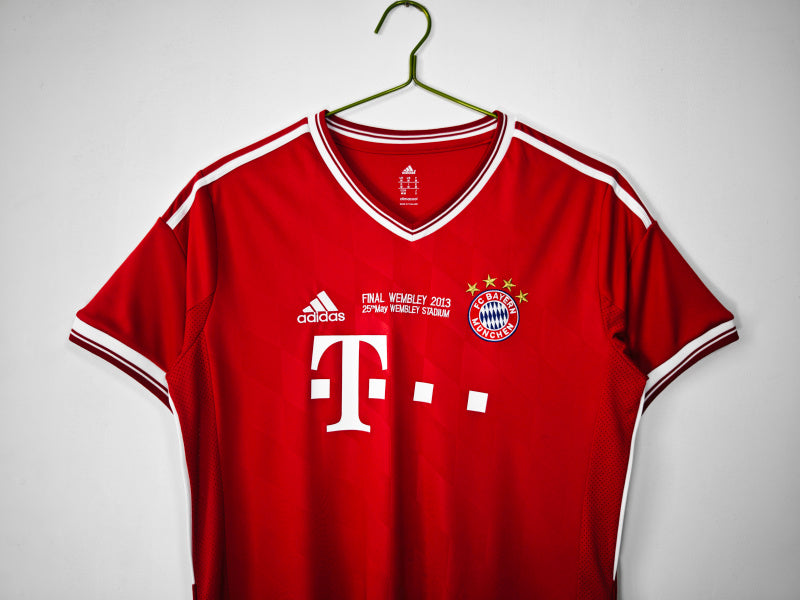 Bayern Home Stadium Vintage 8A 2013/14 #9