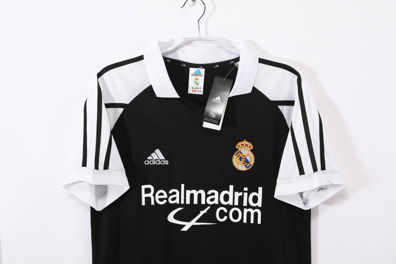 2001/02 Real Madrid Away Vintage 8A #5