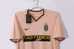 2003/04 Juventus Two Guest Vintage 8A #4
