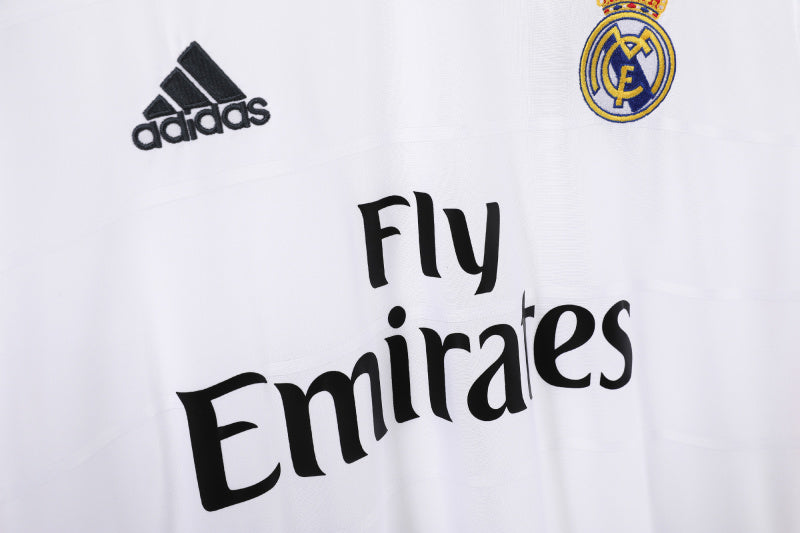 Long sleeves: Real Madrid home vintage 3B for the 2013/14 season #3