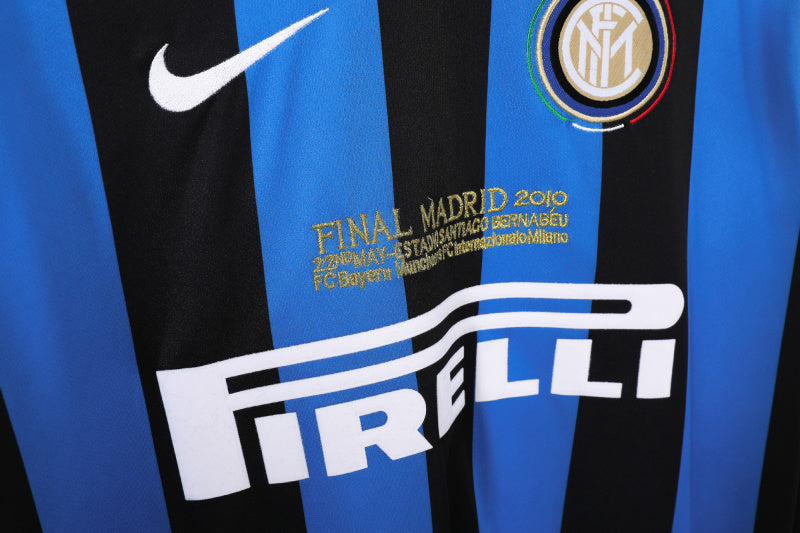 Long sleeves: Inter home vintage 3B for the 2009/10 season #6