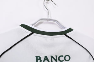 Long sleeves: Lisbon home vintage 3B for the 2001/03 season #2