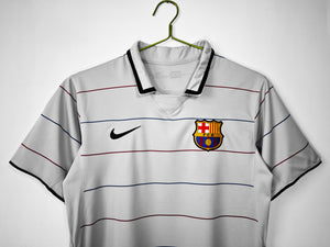 2003/04 Barcelona Away 8A #7