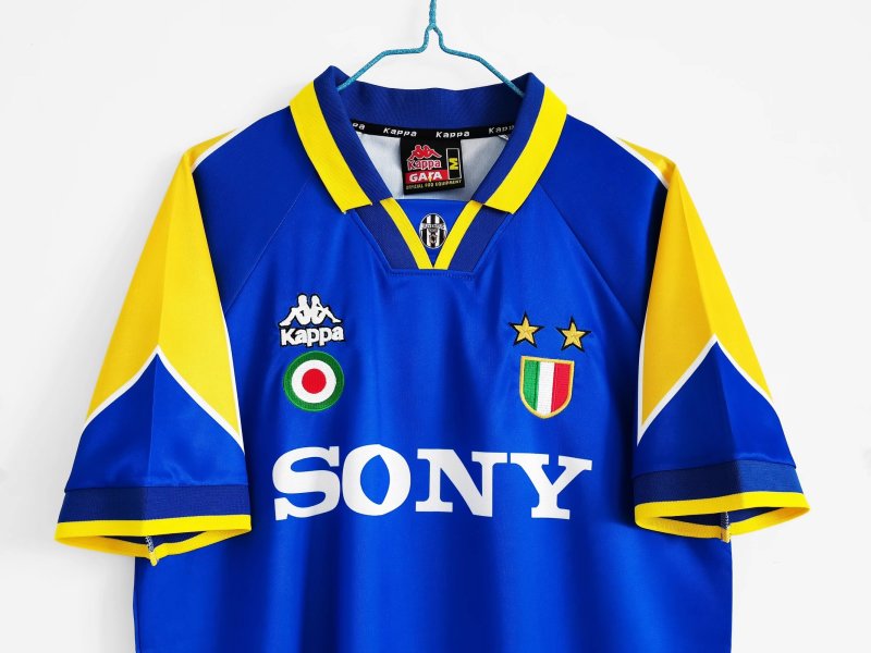 Juve Away 5A 1995/96 #2