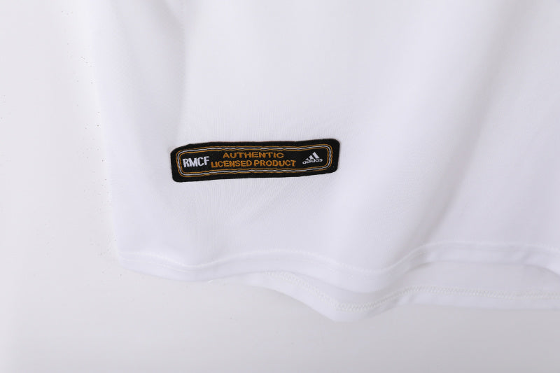 2001 Real Madrid #6
