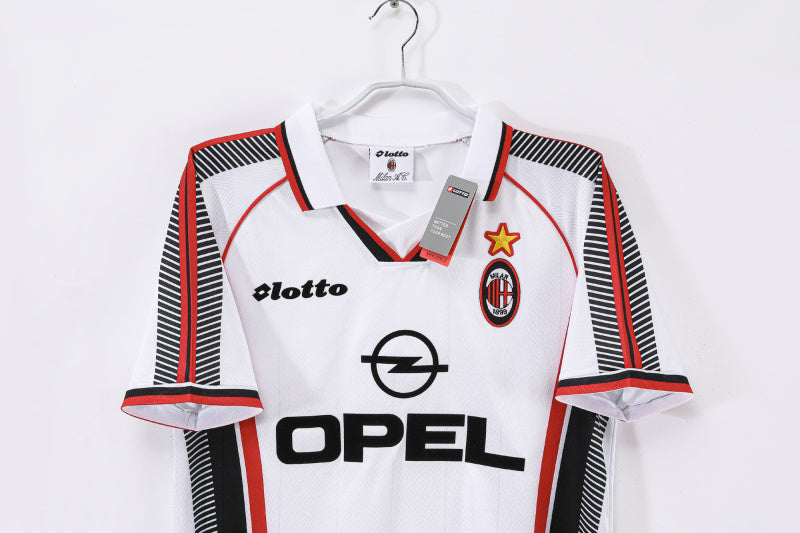 1997/98 AC Milan Away White 8 A #4