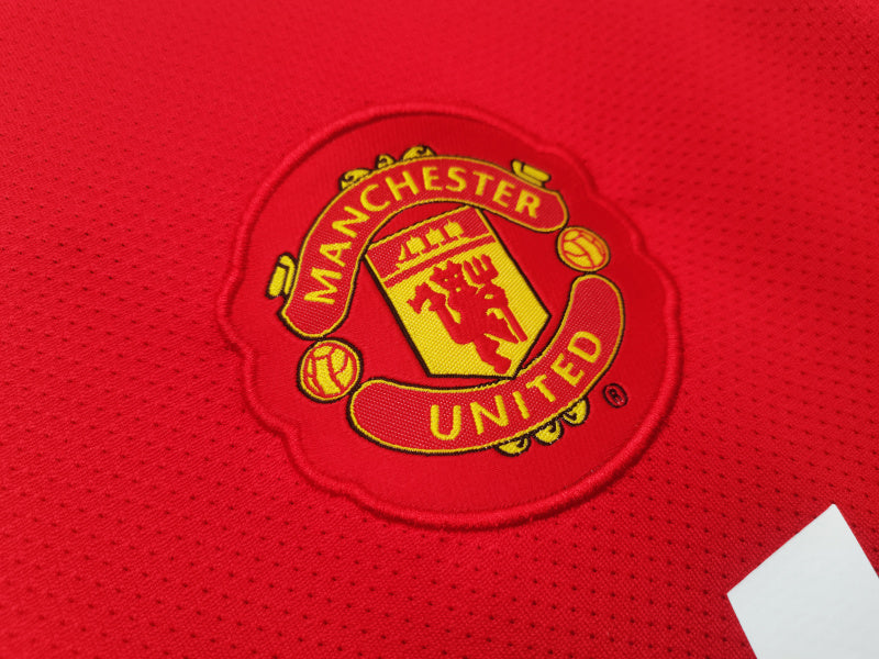 2010/11 Manchester United Home Vintage 8A #8