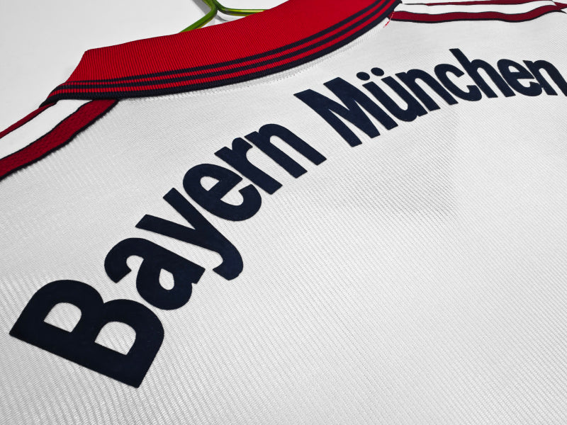 Bayern Away Vintage 8A 1998/00 Season #1
