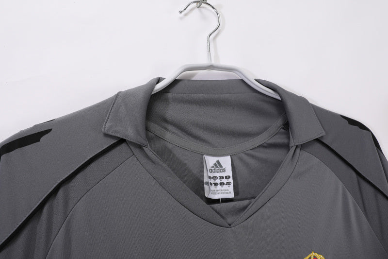2005 Real Madrid #9