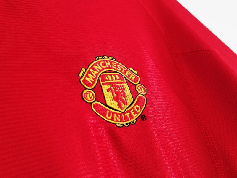 2000/02 Man Utd Home 8A #9