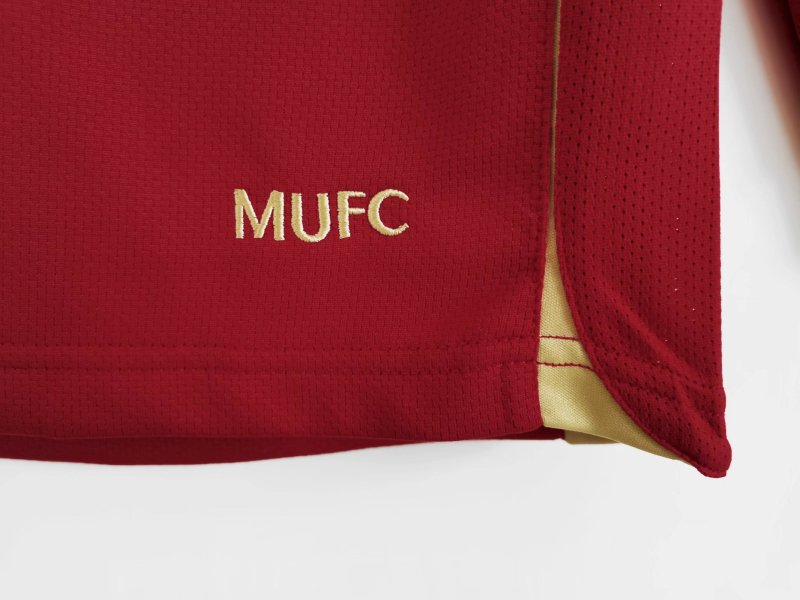 Long Sleeve: Manchester United Home 3B 2006/07 #4