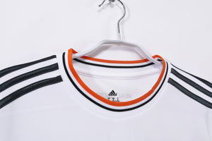 Long sleeves: Real Madrid home vintage 3B for the 2013/14 season #6