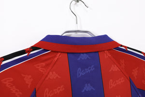 Long sleeves: Barcelona home 3B in 1995/97 #1