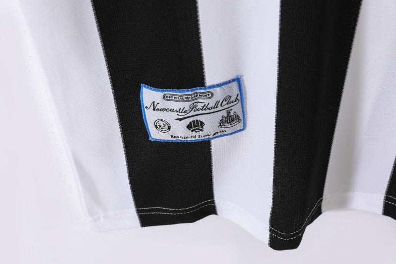 1995/97 Newcastle United Home Vintage 0B #6