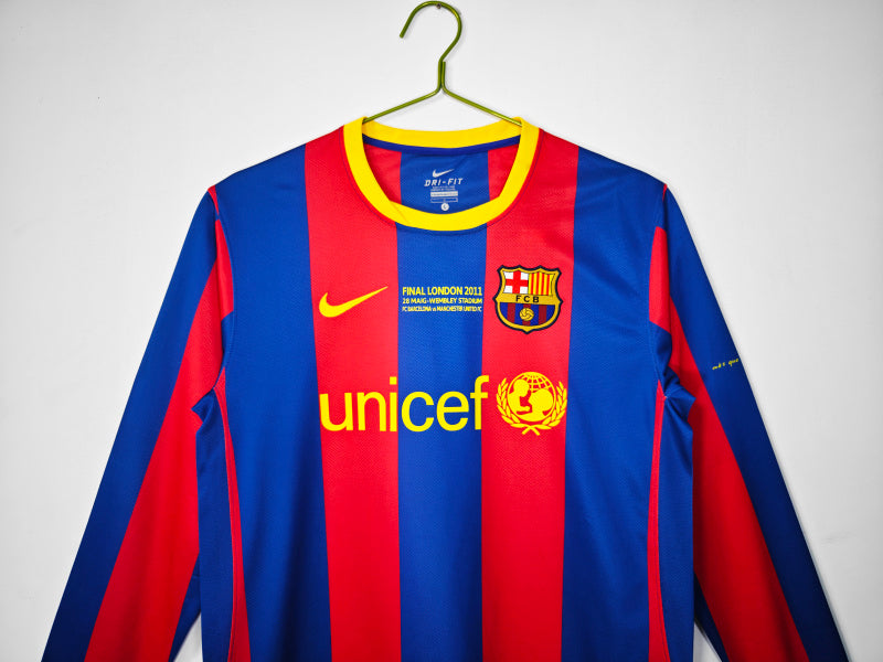 Long Sleeve: Barcelona Home 3B 2010/11 #10
