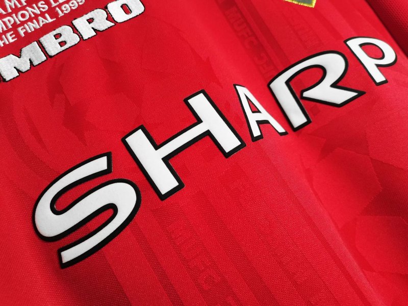 Long Sleeve: Manchester United Home 3B 1999/00 #9