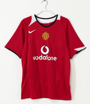 2004/06 Manchester United Home Vintage 8A #8
