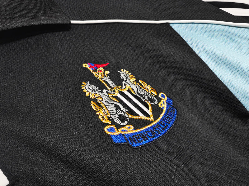 2000/01 Newcastle United Away 8A #7