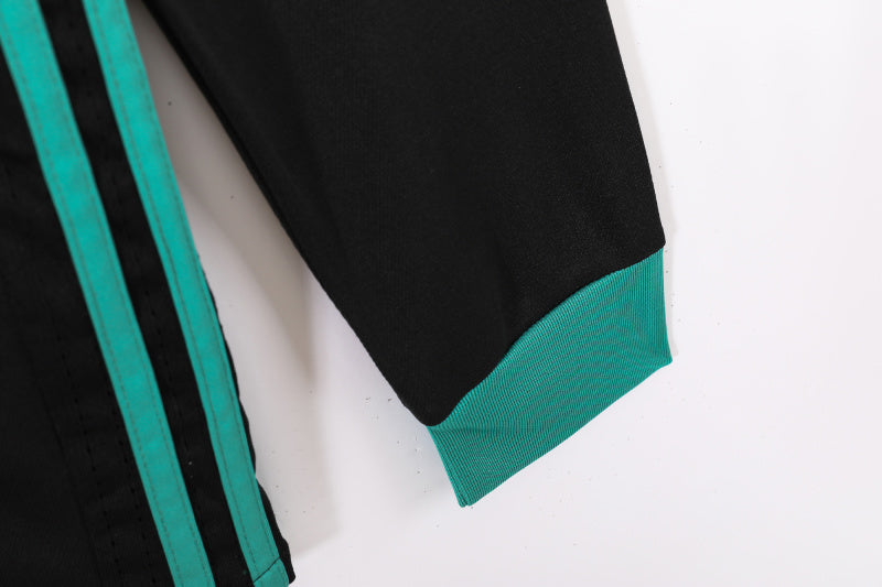 Long sleeves: Real Madrid away 3B for the 2017/18 season #3