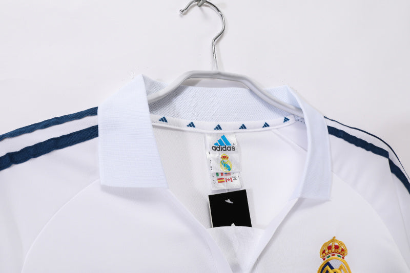 2001 Real Madrid #9