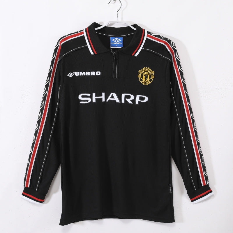 Long Sleeve: 1998/99 Manchester United Black 3B #7