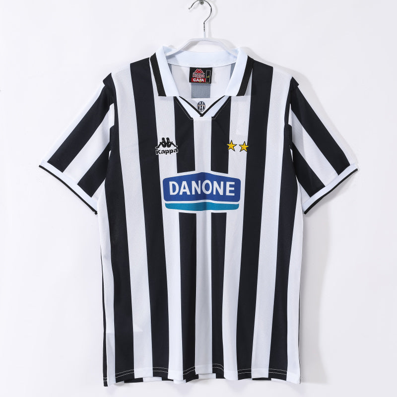 1994/95 Juve Home Stadium Vintage 5A #9