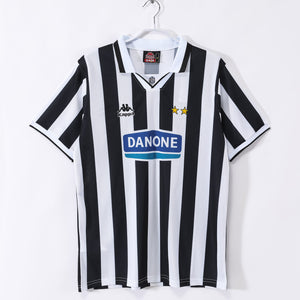 1994/95 Juve Home Stadium Vintage 5A #9
